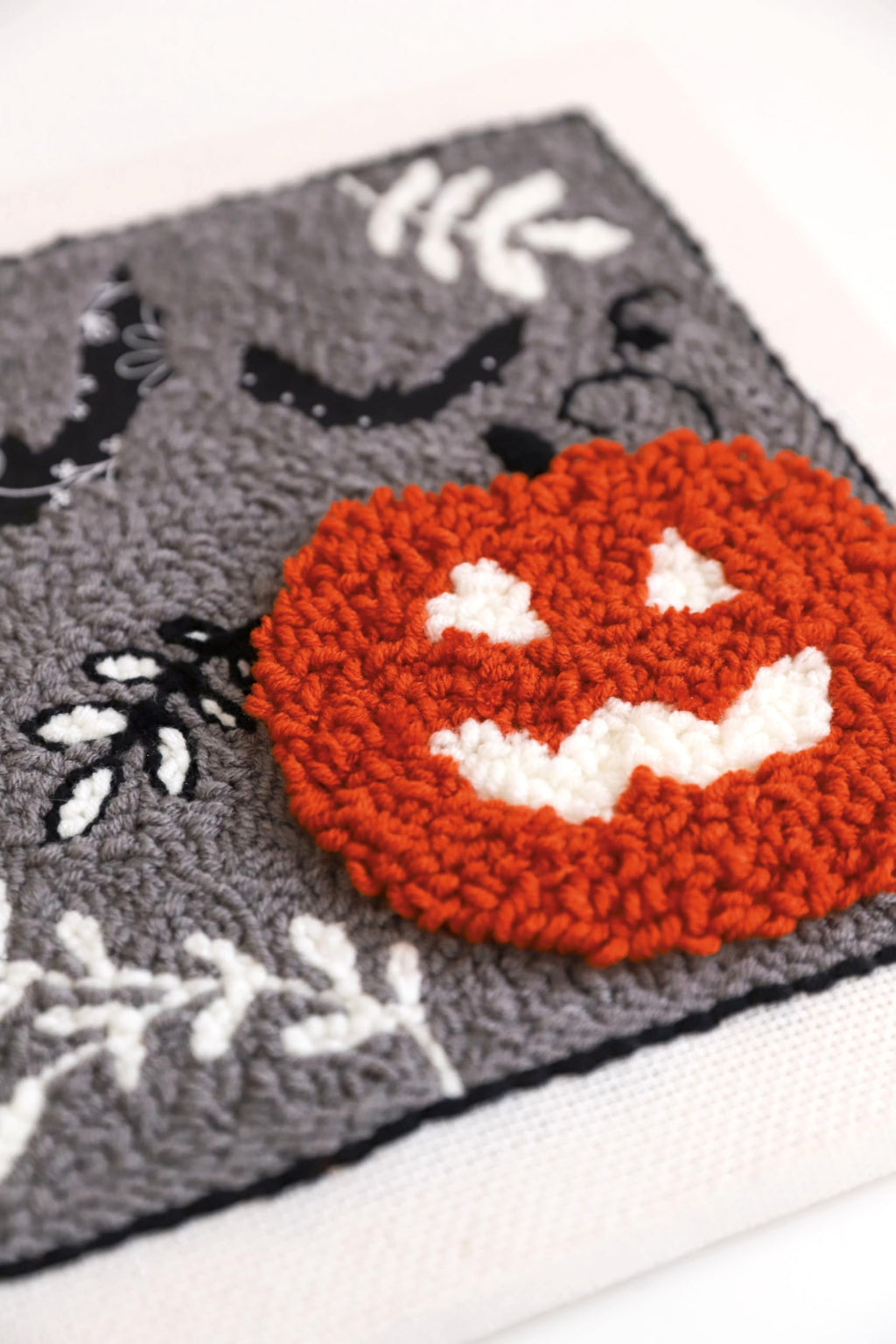 Kimberbell Jack-O’-Lantern Jubilee Punch Needle Plus Kit – Complete DIY Halloween Craft Kit with Tool, Preprinted Monks Cloth, Yarn, Applique Fabric, Frame & Video Tutorials