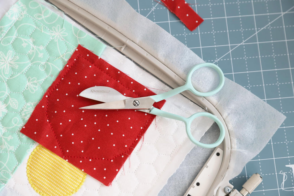 Kimberbell Duckbill Applique Scissors – Precision Fabric Trimming with Extra-Sharp Blades – Double-Loop Handle for Comfort – Ideal for Machine Embroidery, Vinyl, and Glitter Applique