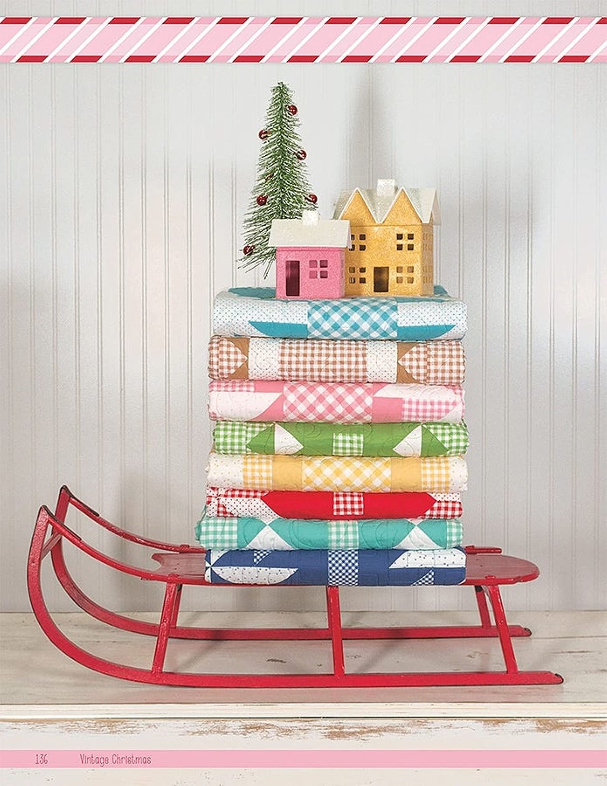 It's Sew Emma Vintage Christ mas Quilt Book by Lori Holt of Bee in My Bonnet, 11 x 9 x 1