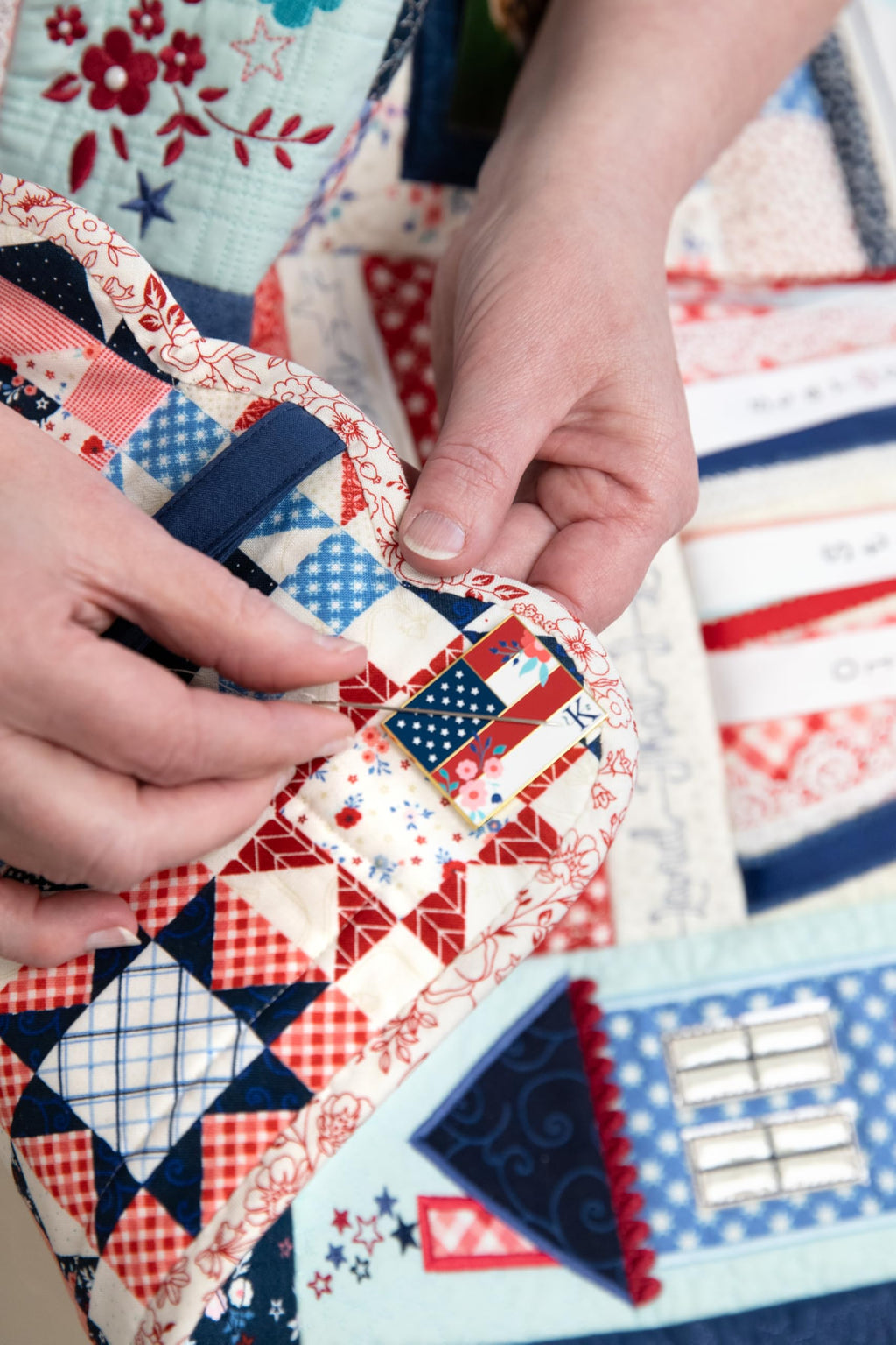 Kimberbell Star-Spangled Beauty Ladder Quilt Bundle – 20"x60" Patriotic Embroidery Quilt Kit with Book, Digital Designs & Embellishments (5x7 Hoop)